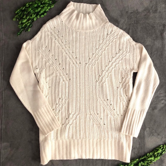 NWOT White Bcbg Turtleneck Sequin Tunic Sweater - Picture 8 of 11